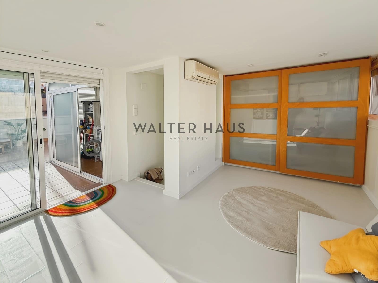 Villa/Maison de 4 chambres à louer à Barcelone ville - 3 400 € (Ref: 9293793)