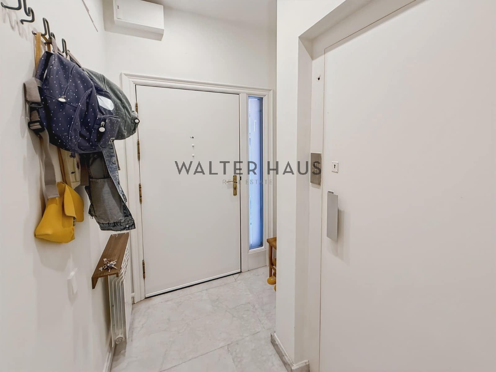 Villa/Maison de 4 chambres à louer à Barcelone ville - 3 400 € (Ref: 9293793)