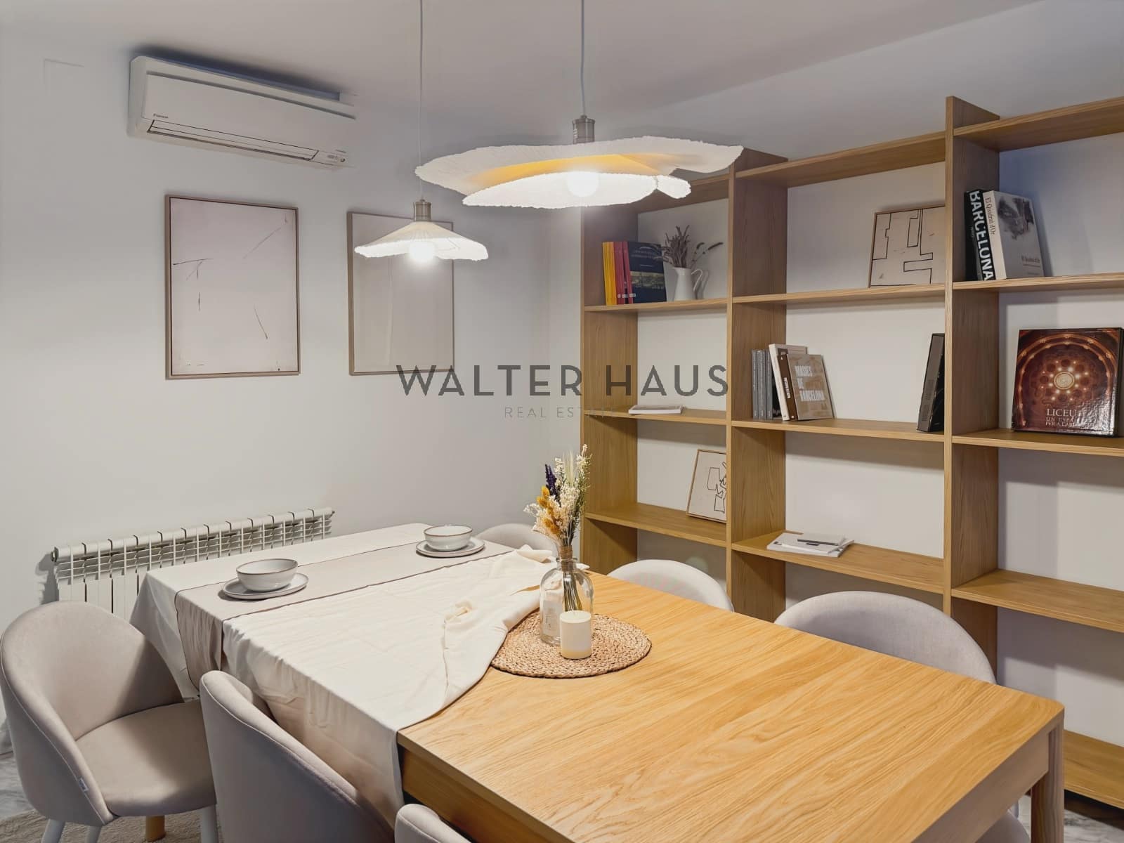 Villa/Maison de 4 chambres à louer à Barcelone ville - 3 400 € (Ref: 9293793)