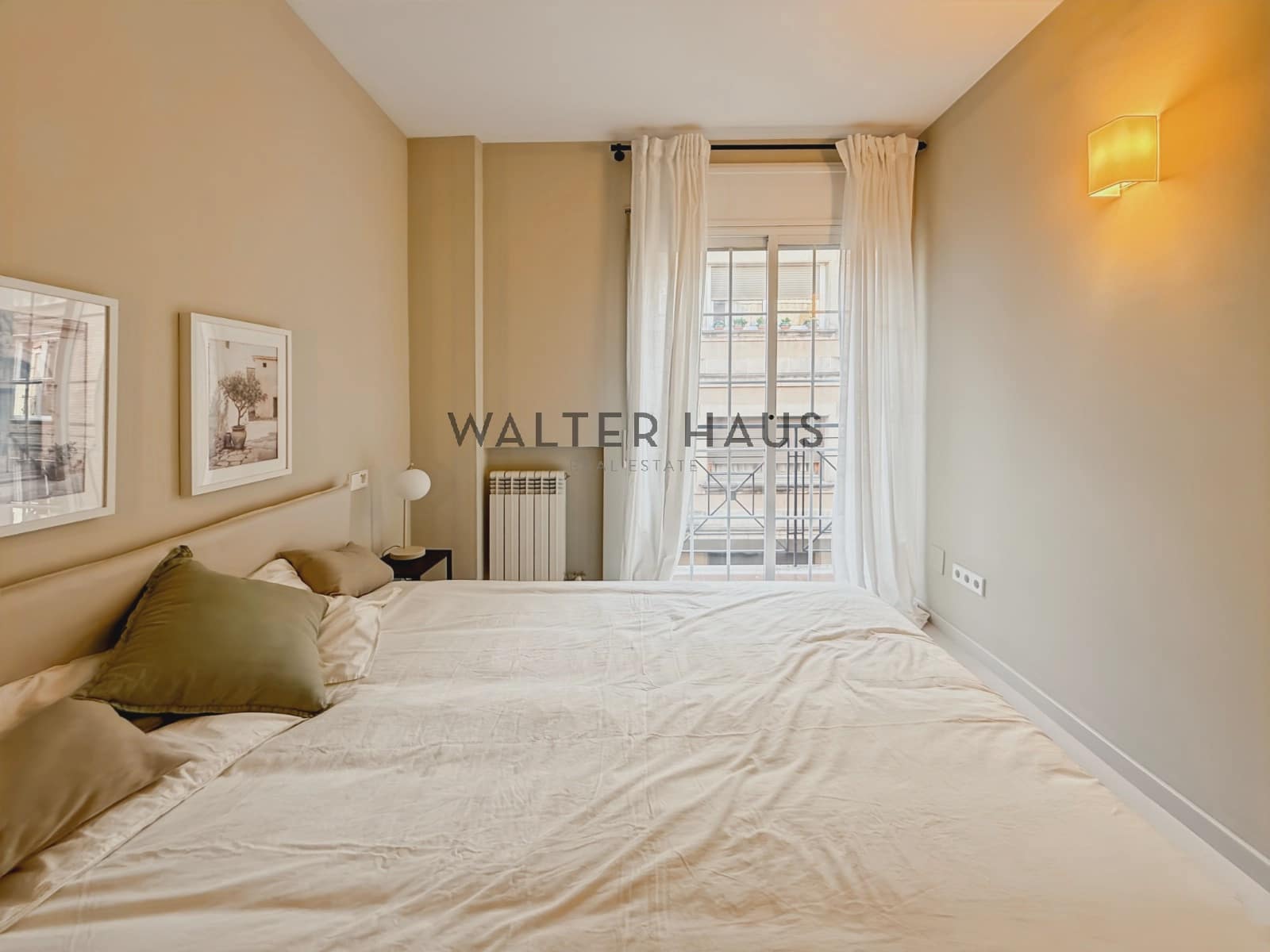 Villa/Maison de 4 chambres à louer à Barcelone ville - 3 400 € (Ref: 9293793)