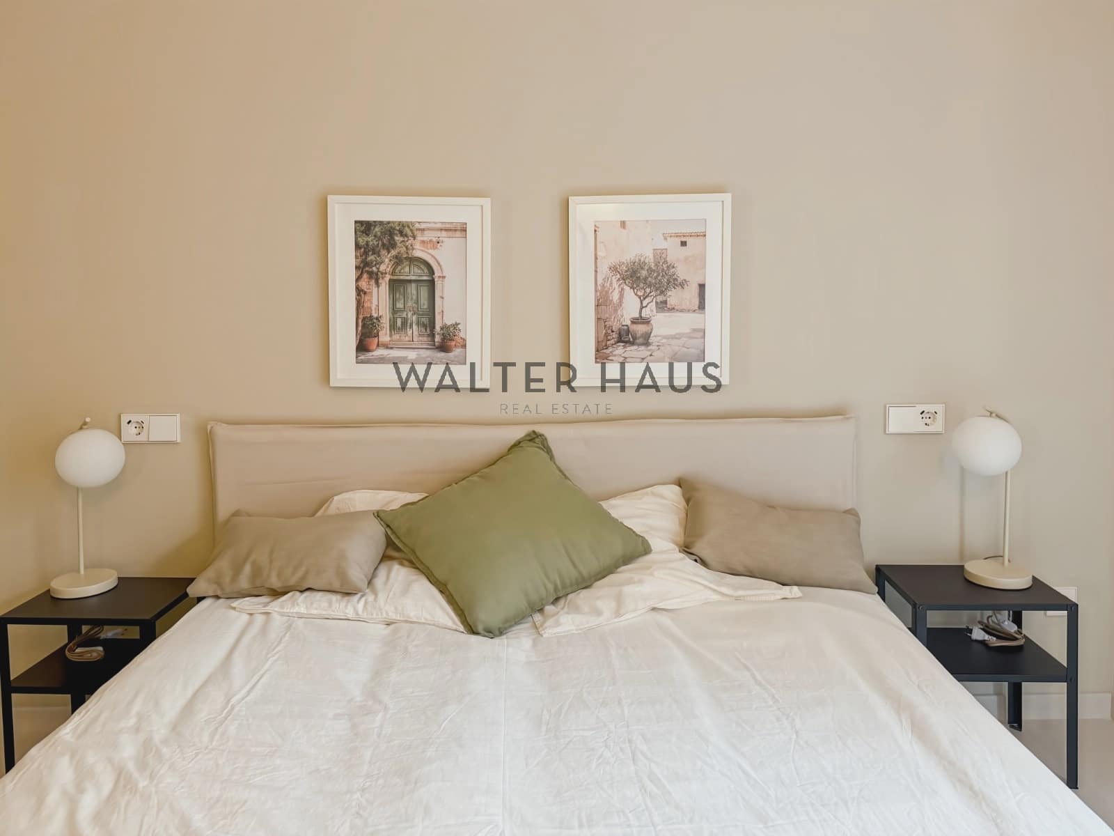 Villa/Maison de 4 chambres à louer à Barcelone ville - 3 400 € (Ref: 9293793)