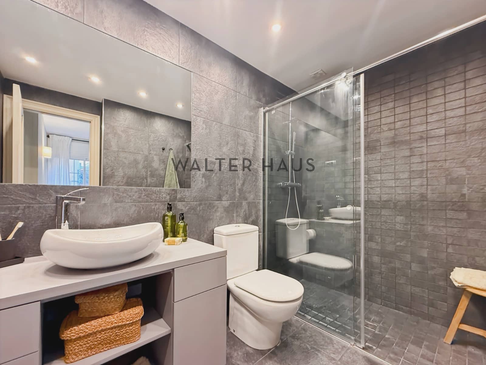 Villa/Maison de 4 chambres à louer à Barcelone ville - 3 400 € (Ref: 9293793)