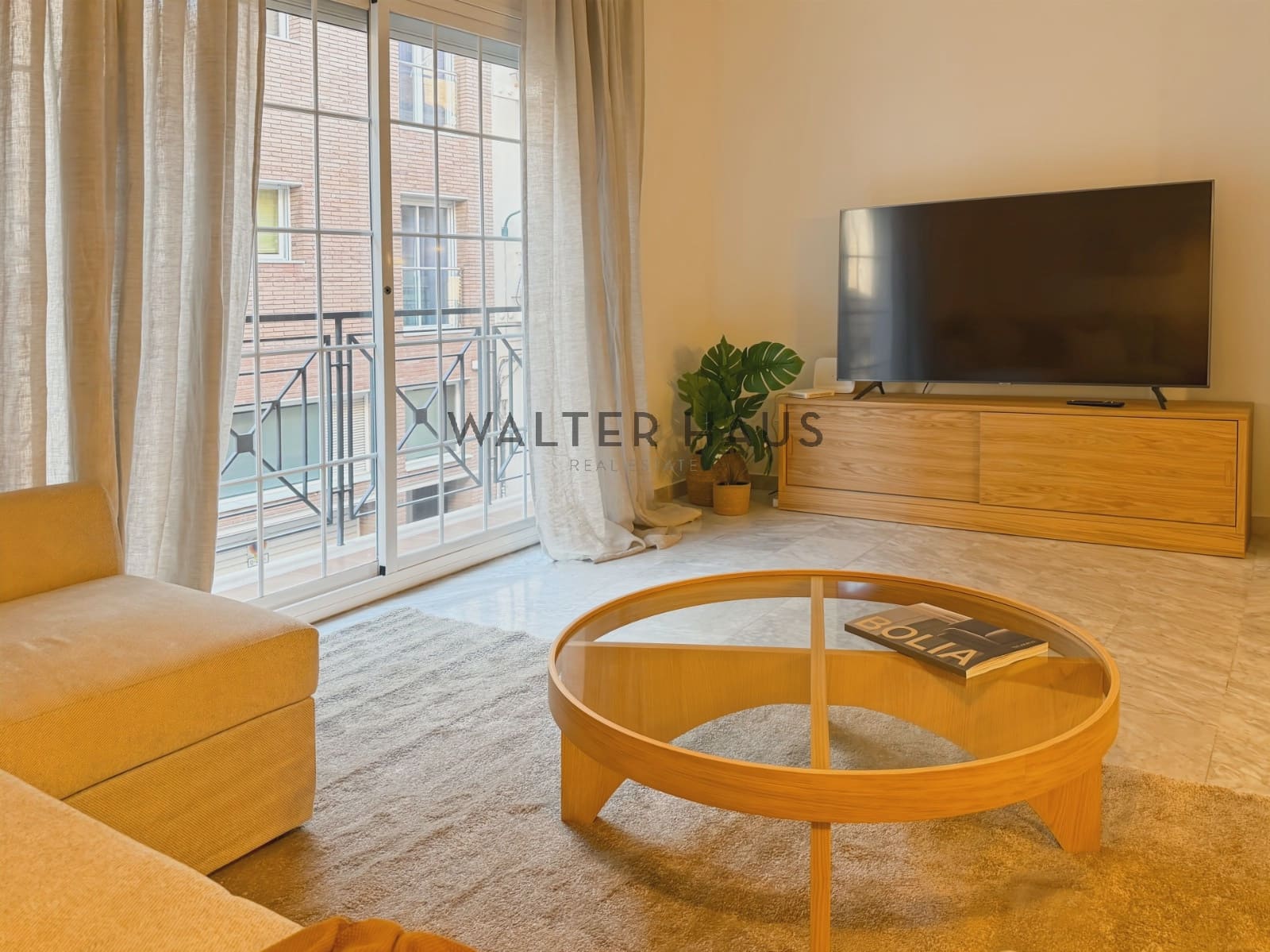 Villa/Maison de 4 chambres à louer à Barcelone ville - 3 400 € (Ref: 9293793)