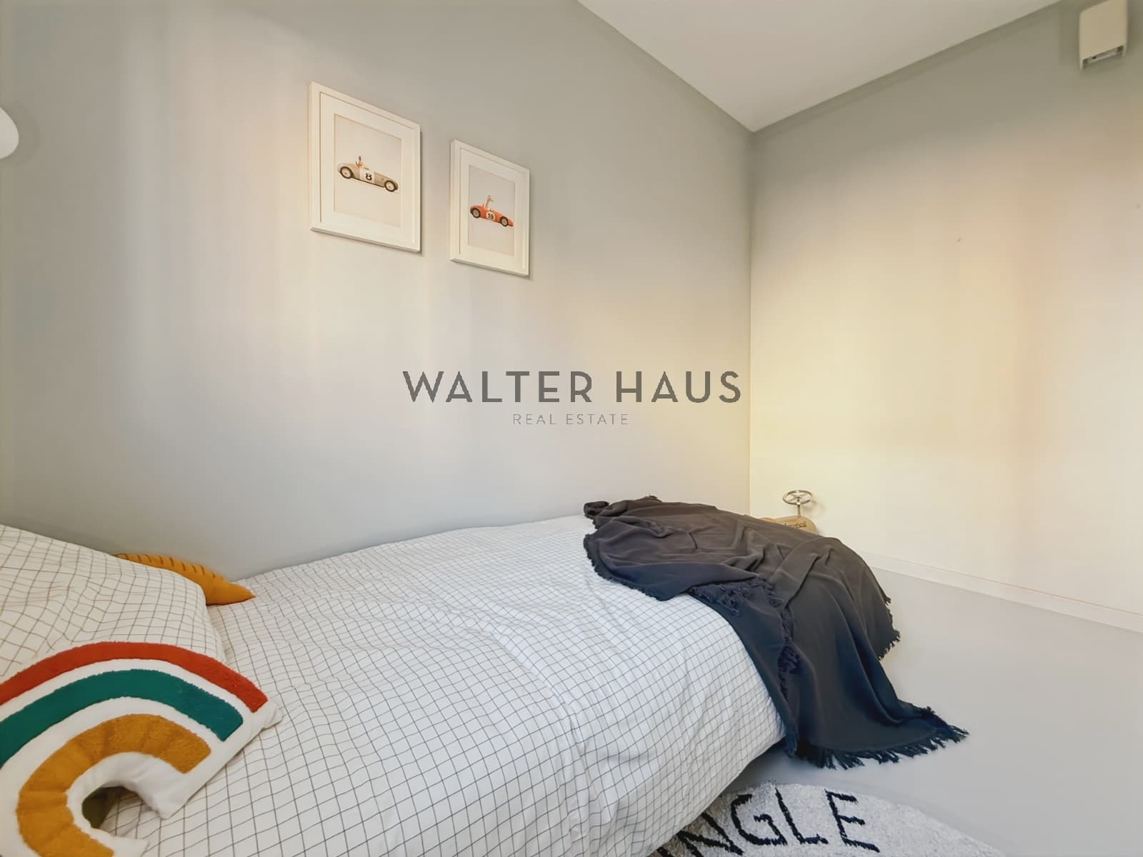 Villa/Maison de 4 chambres à louer à Barcelone ville - 3 400 € (Ref: 9293793)