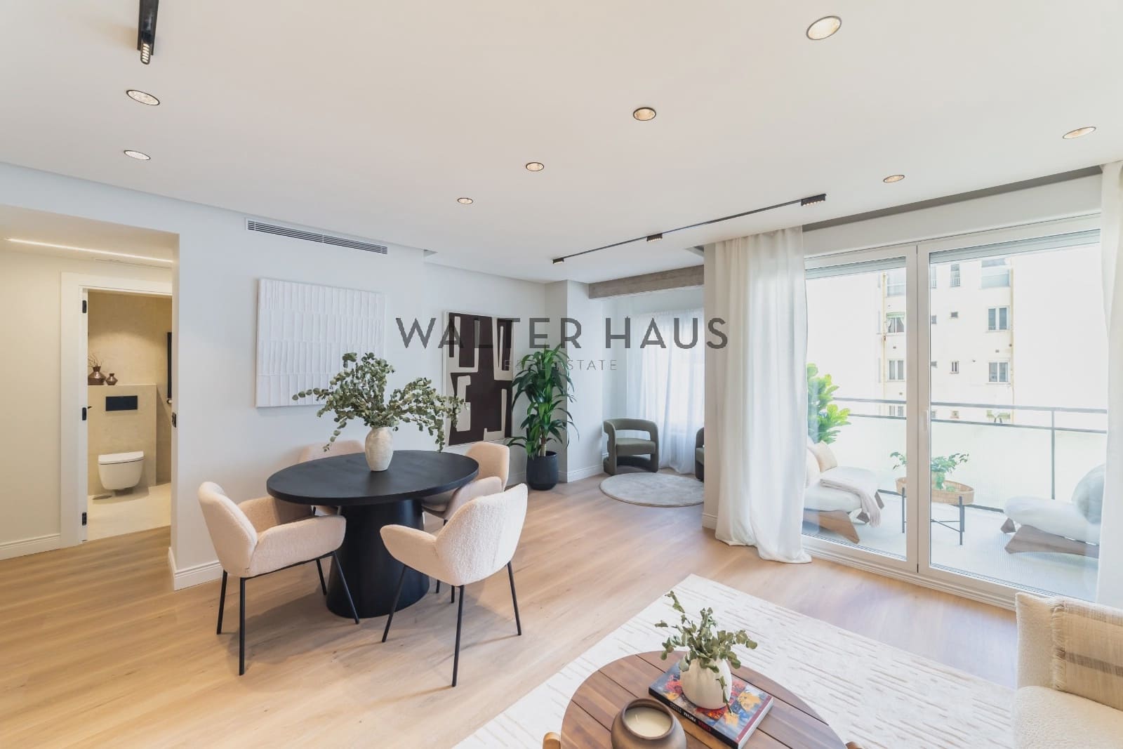 3 bedroom Flat for sale in Madrid city - € 1,380,000 (Ref: 9294018)