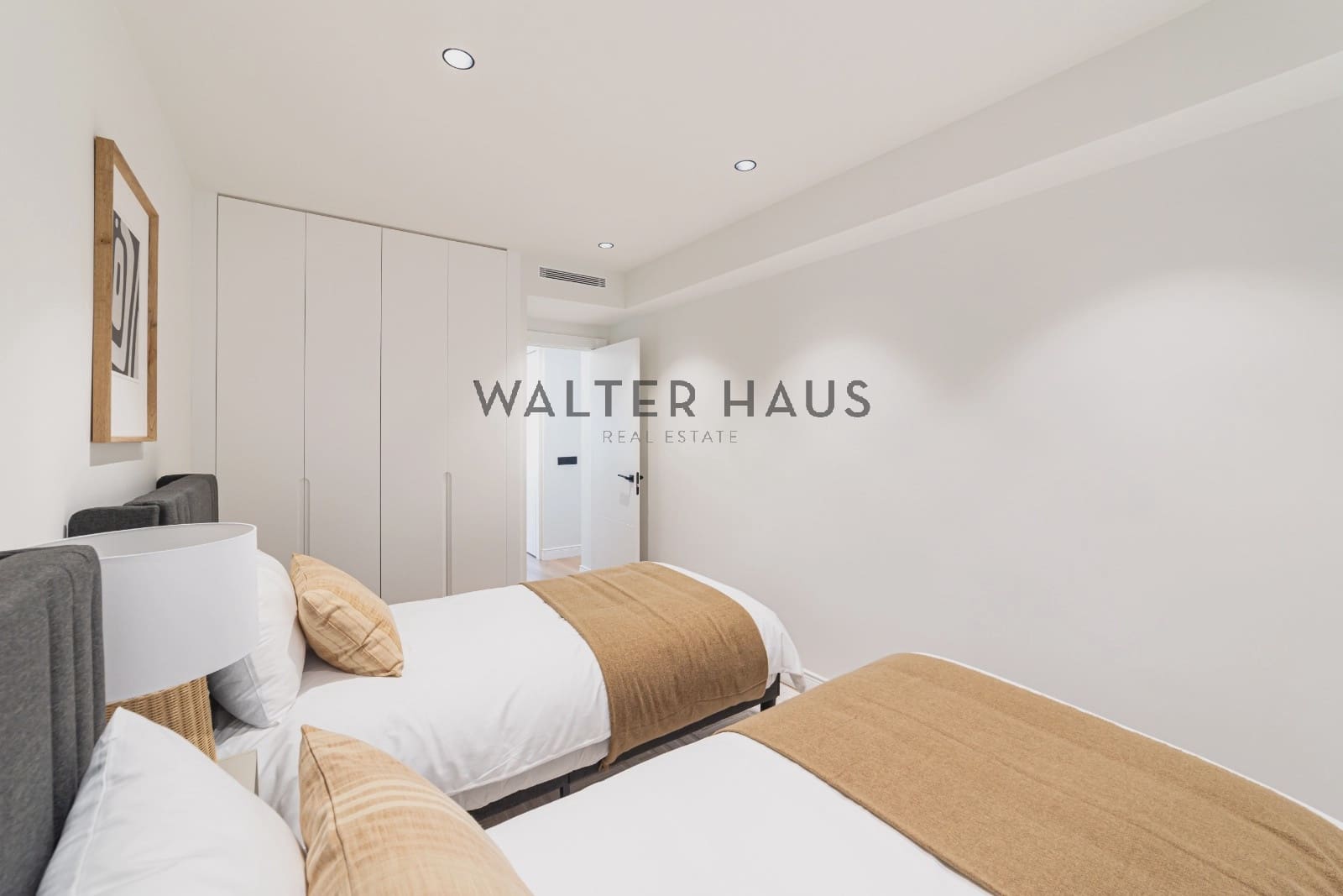 3 bedroom Flat for sale in Madrid city - € 1,380,000 (Ref: 9294018)