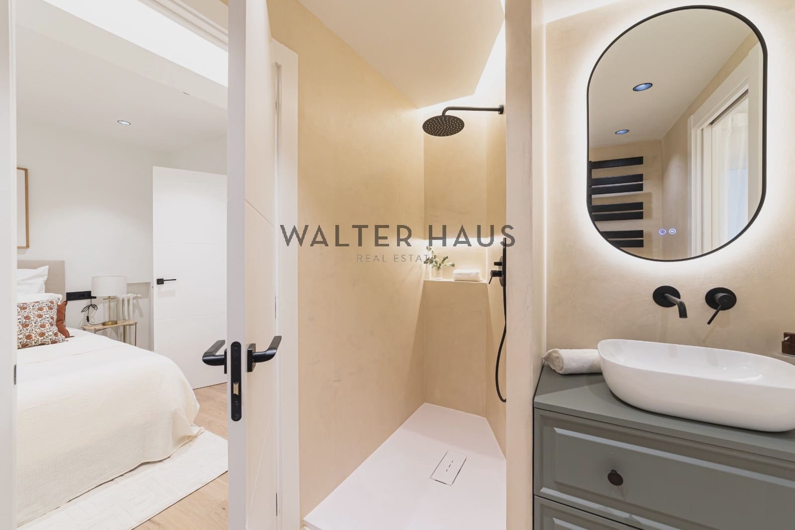 3 bedroom Flat for sale in Madrid city - € 1,380,000 (Ref: 9294018)