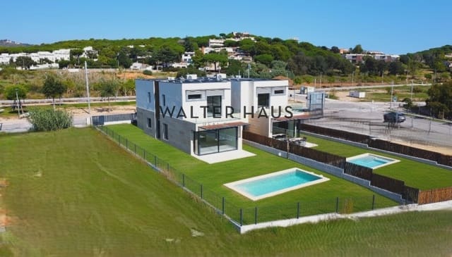4 Zimmer Villa zu verkaufen in S'Agaro, Castell-Platja d'Aro mit Pool - 1.380.000 € (Ref: 9296416)