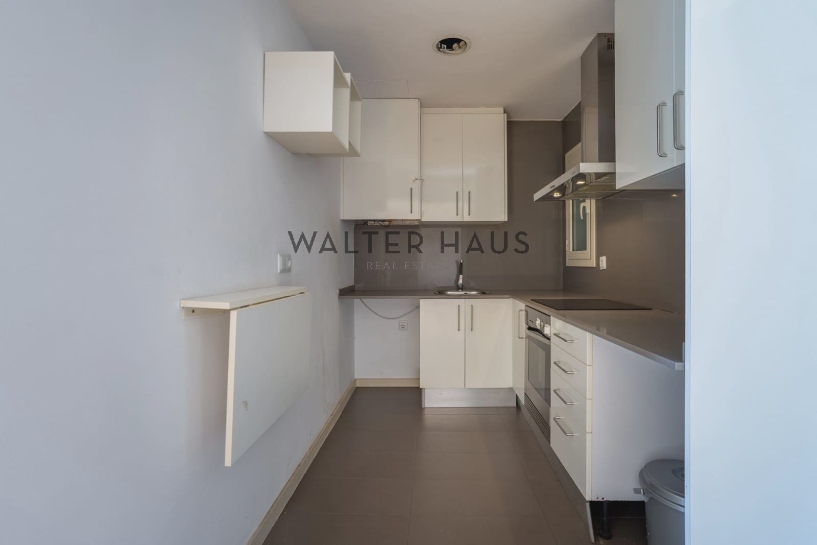 2 bedroom Flat for sale in Barcelona city - € 570,000 (Ref: 9296420)