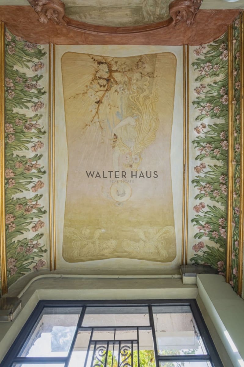 2 bedroom Flat for sale in Barcelona city - € 570,000 (Ref: 9296420)