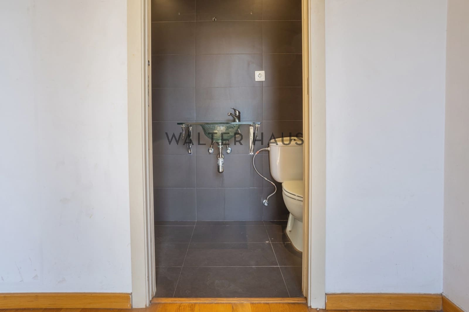 2 bedroom Flat for sale in Barcelona city - € 570,000 (Ref: 9296420)