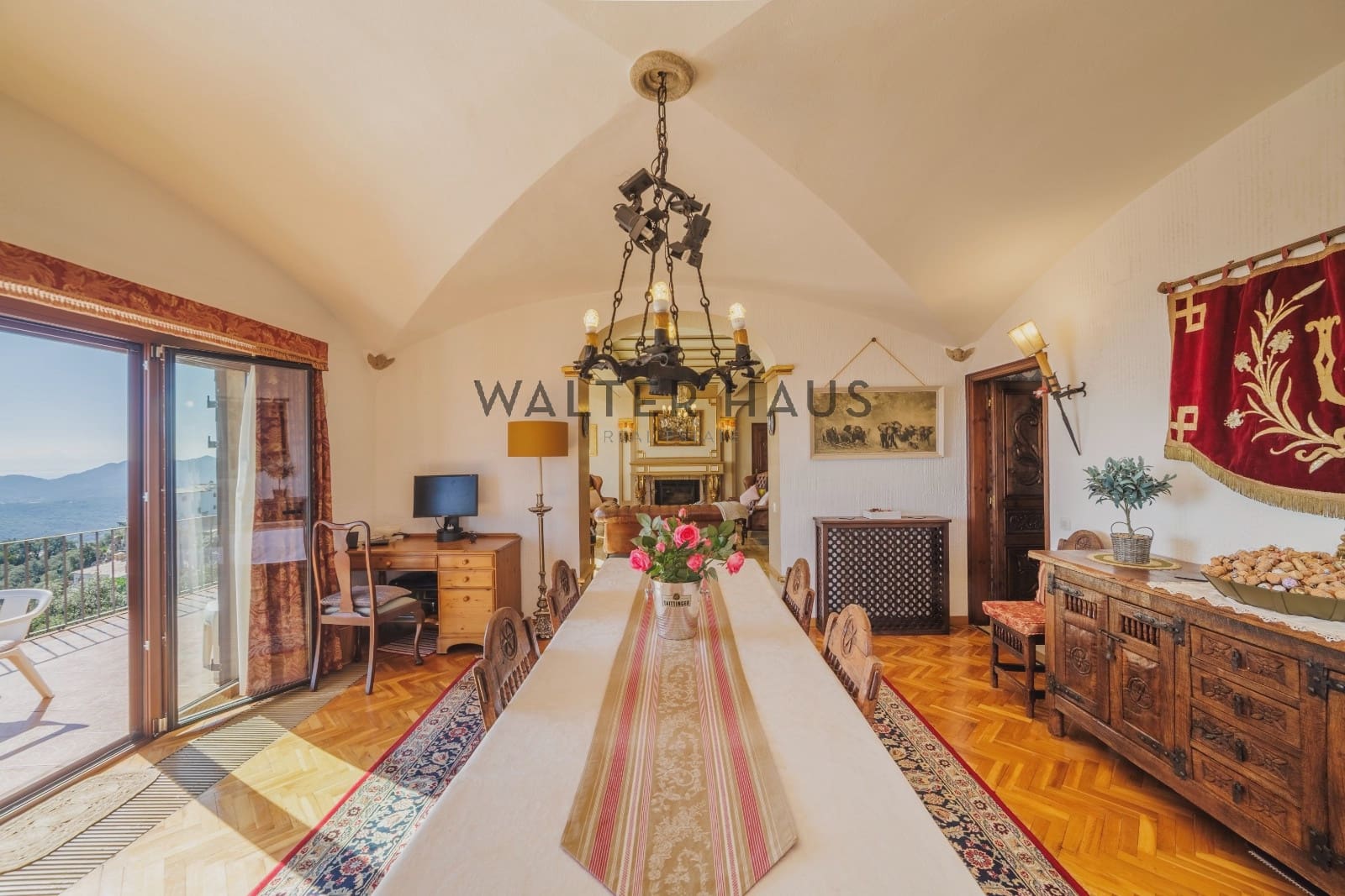 4 bedroom Flat for sale in Platja d'Aro with pool - € 1,295,000 (Ref: 9297945)