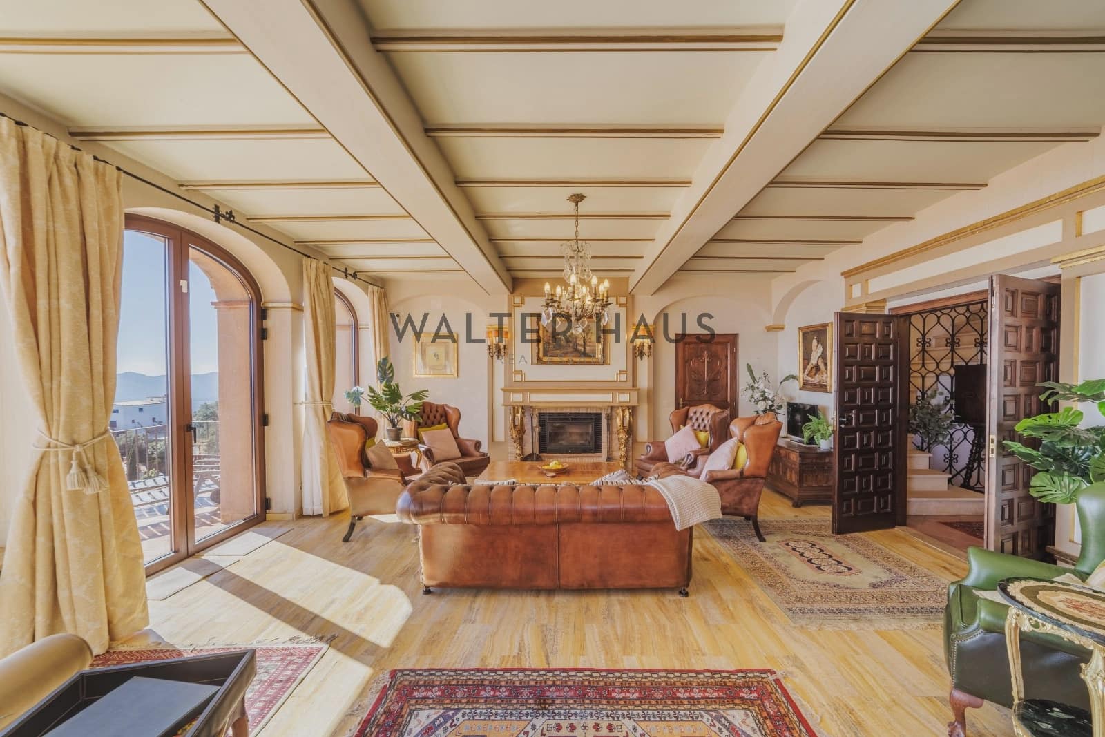 4 bedroom Flat for sale in Platja d'Aro with pool - € 1,295,000 (Ref: 9297945)