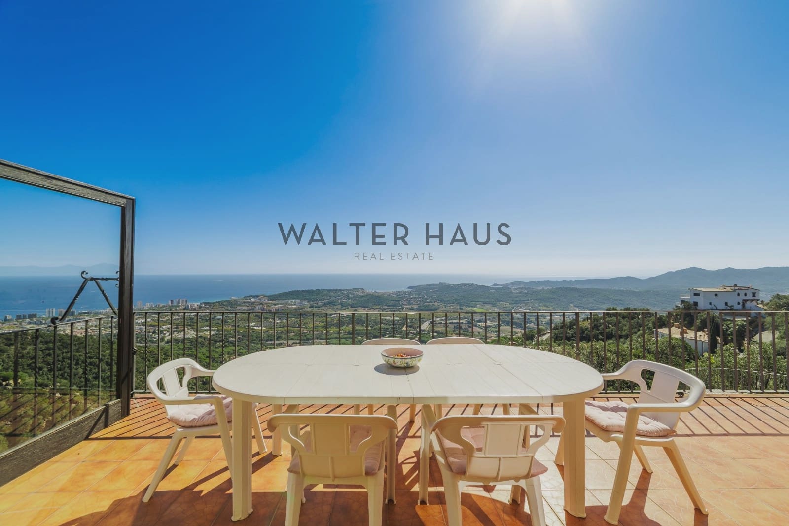 4 bedroom Flat for sale in Platja d'Aro with pool - € 1,295,000 (Ref: 9297945)
