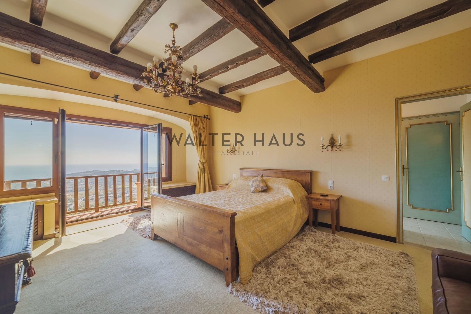 4 bedroom Flat for sale in Platja d'Aro with pool - € 1,295,000 (Ref: 9297945)