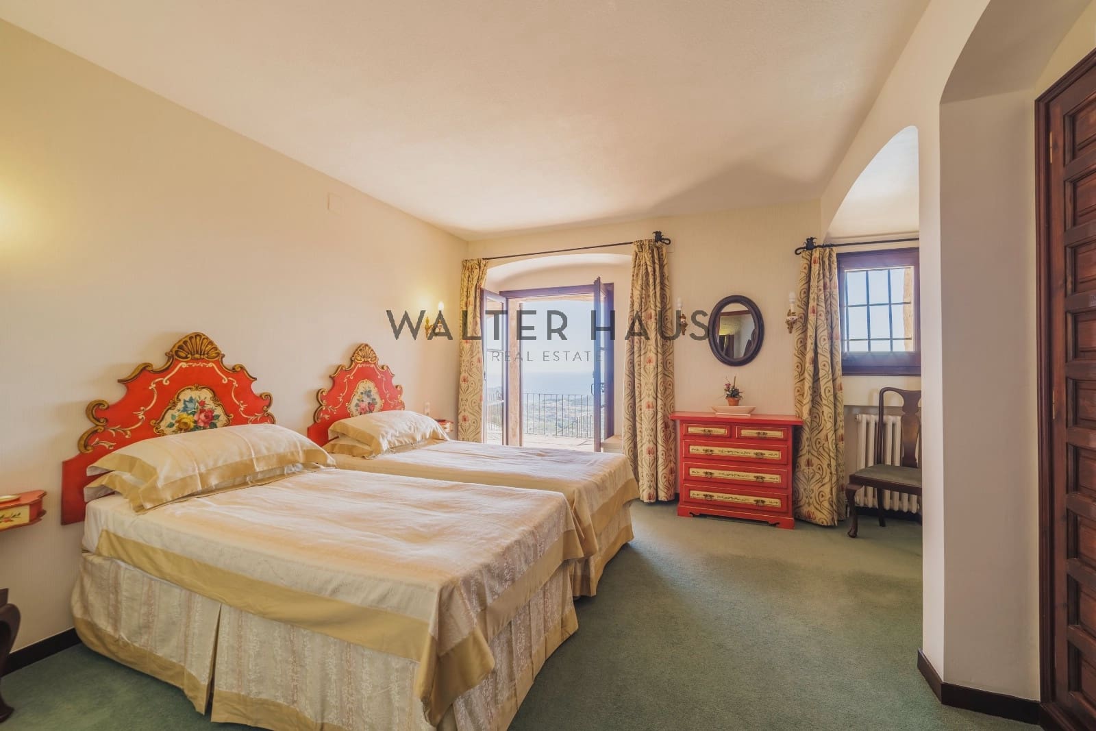 4 bedroom Flat for sale in Platja d'Aro with pool - € 1,295,000 (Ref: 9297945)