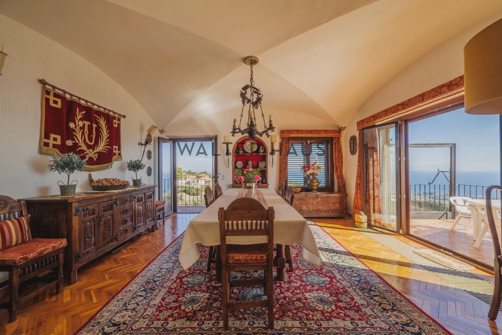 4 bedroom Flat for sale in Platja d'Aro with pool - € 1,295,000 (Ref: 9297945)