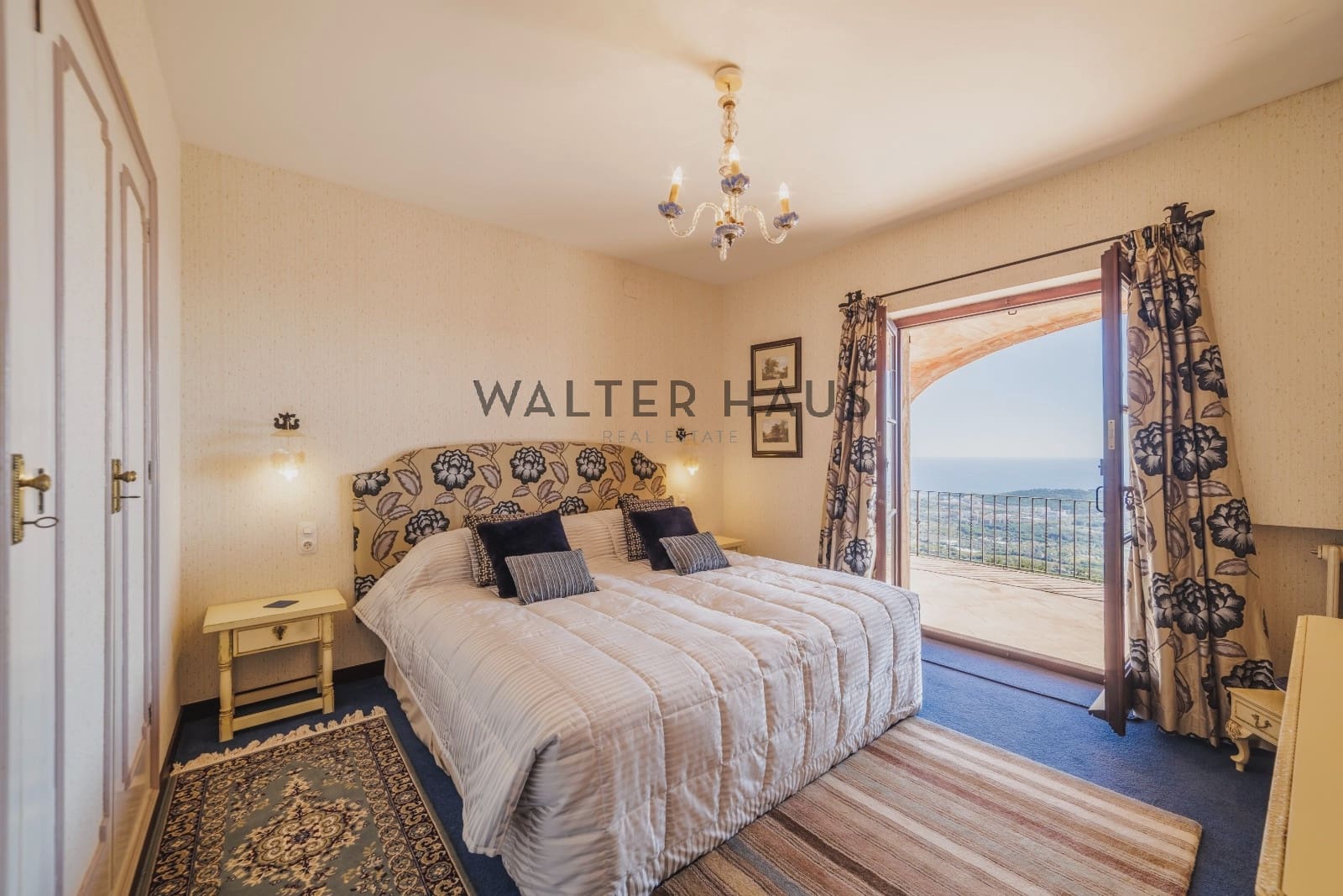 4 bedroom Flat for sale in Platja d'Aro with pool - € 1,295,000 (Ref: 9297945)