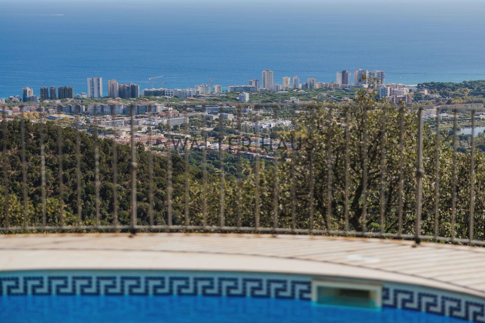 4 bedroom Flat for sale in Platja d'Aro with pool - € 1,295,000 (Ref: 9297945)