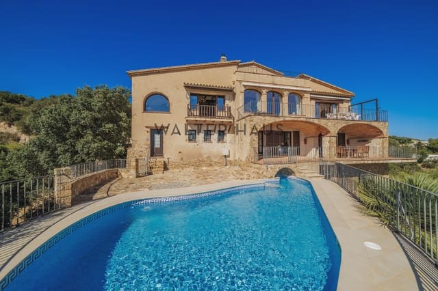 4 makuuhuone Asunto myytävänä paikassa Platja d'Aro, Castell-Platja d'Aro mukana uima-altaan - 1 295 000 € (Ref: 9297945)