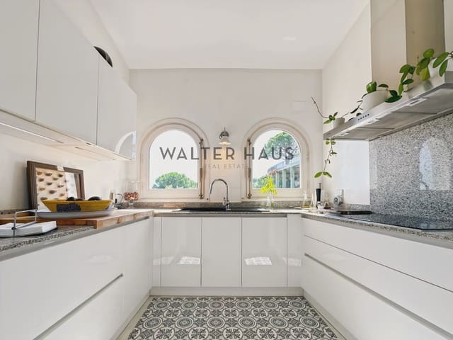 6 bedroom Villa for sale in Platja d'Aro, Castell-Platja d'Aro with pool - € 1,200,000 (Ref: 9301404)