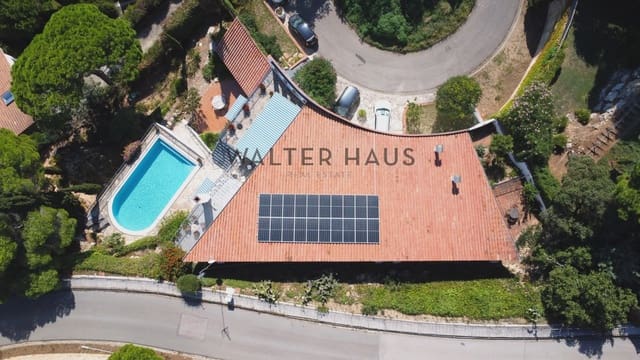 6 bedroom Villa for sale in Platja d'Aro, Castell-Platja d'Aro with pool - € 1,200,000 (Ref: 9301404)