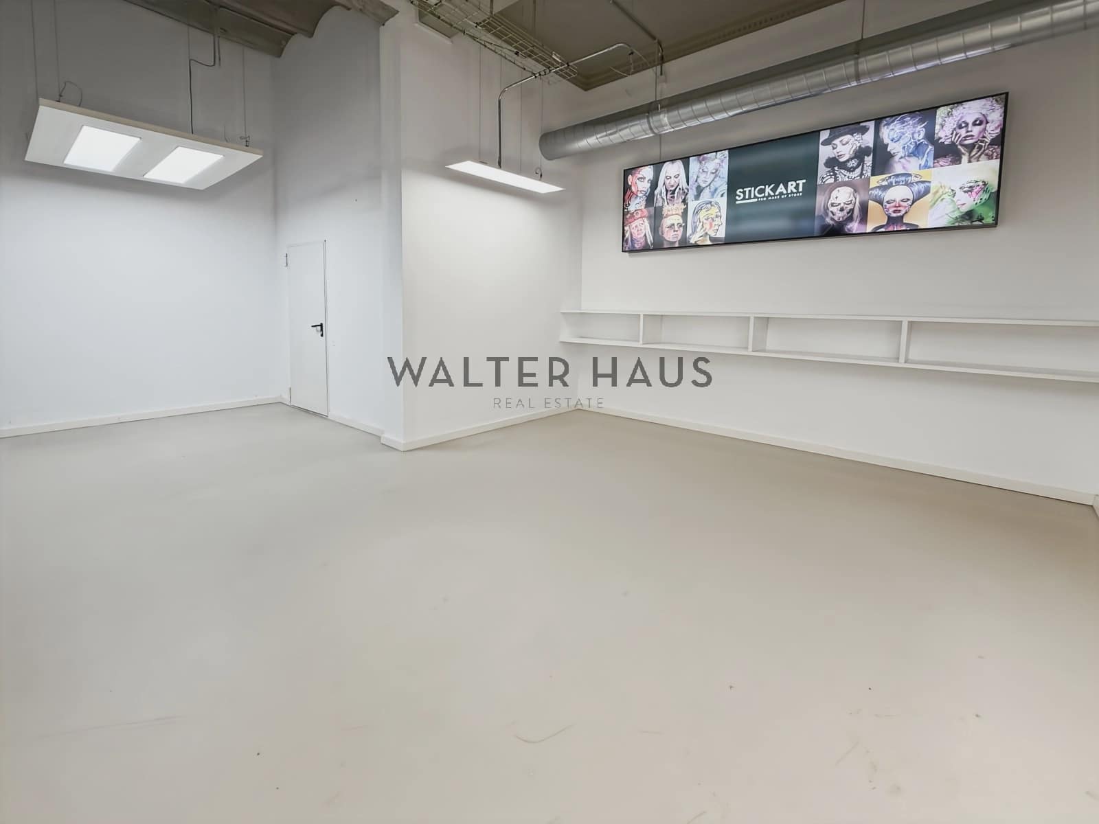 Erhverv til leje i Barcelona by - € 3.800 (Ref: 9301806)