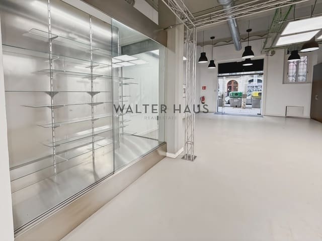 Kaupallinen vuokrattavana paikassa La Dreta de L'Eixample, Barcelona kaupunki - 3 800 € (Ref: 9301806)