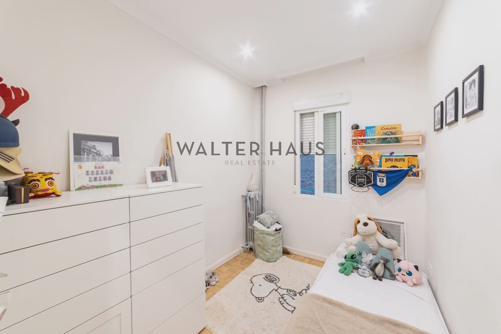 3 slaapkamer Flat te koop in Madrid stad - € 1.220.000 (Ref: 9302002)