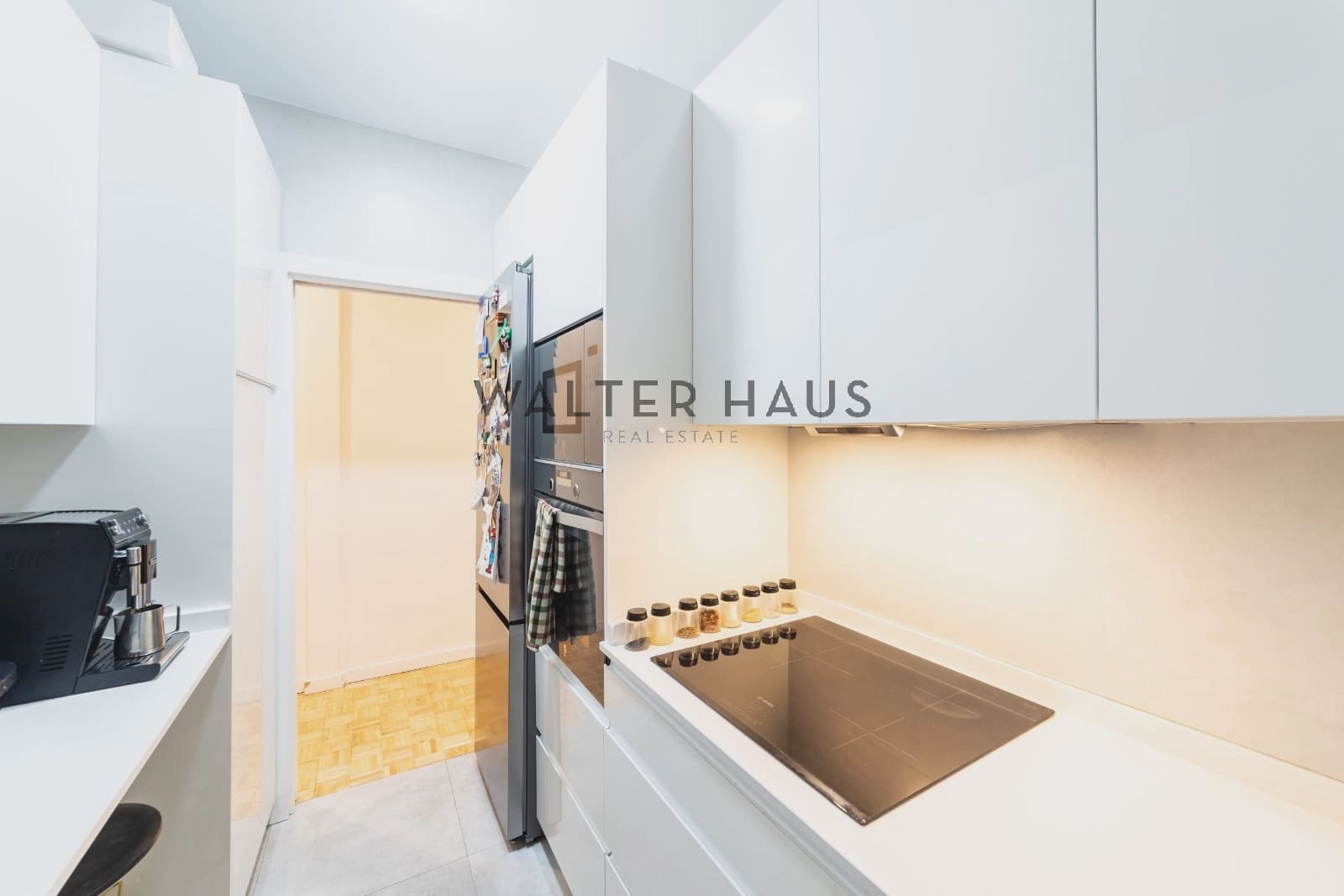 3 slaapkamer Flat te koop in Madrid stad - € 1.220.000 (Ref: 9302002)