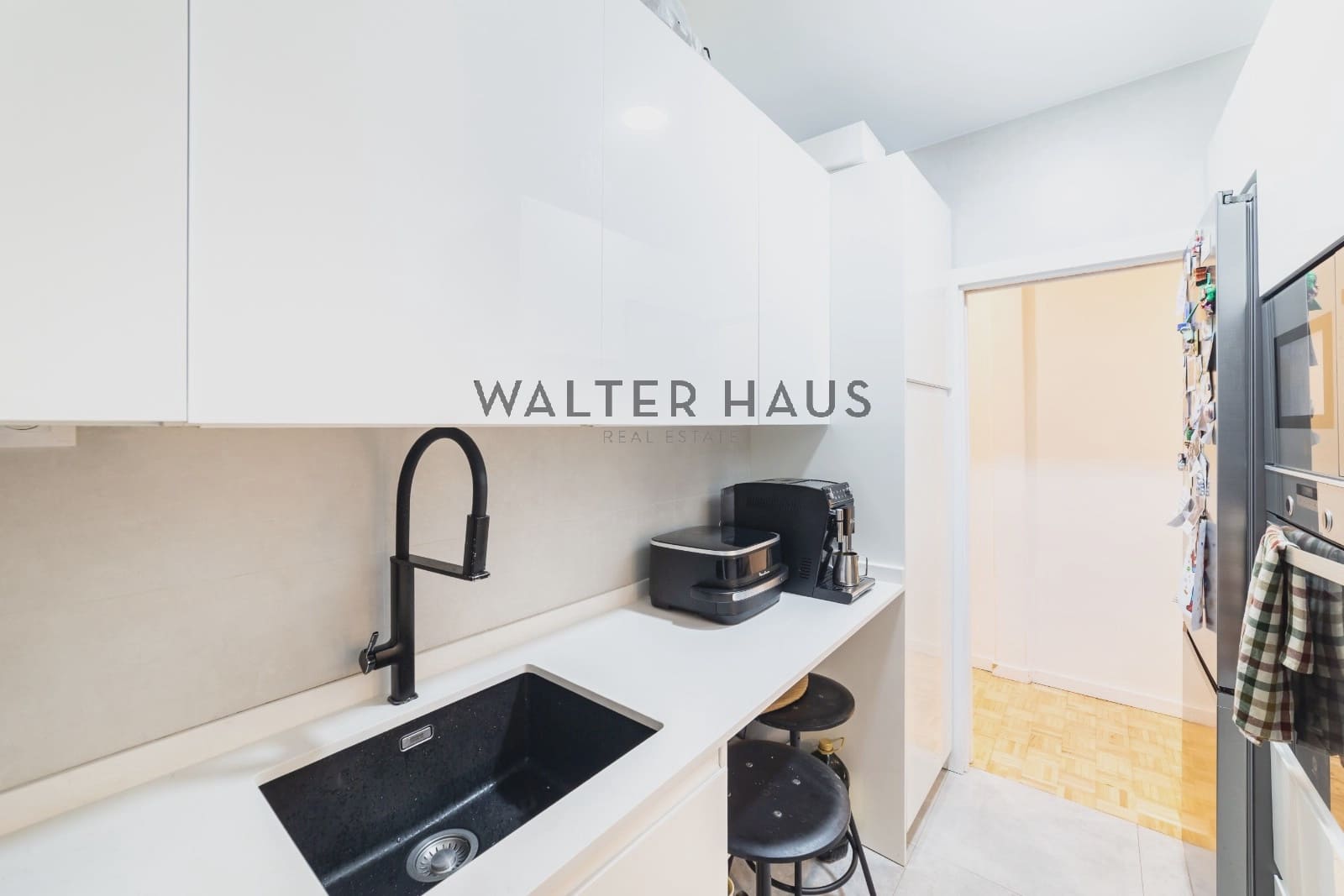 3 slaapkamer Flat te koop in Madrid stad - € 1.220.000 (Ref: 9302002)