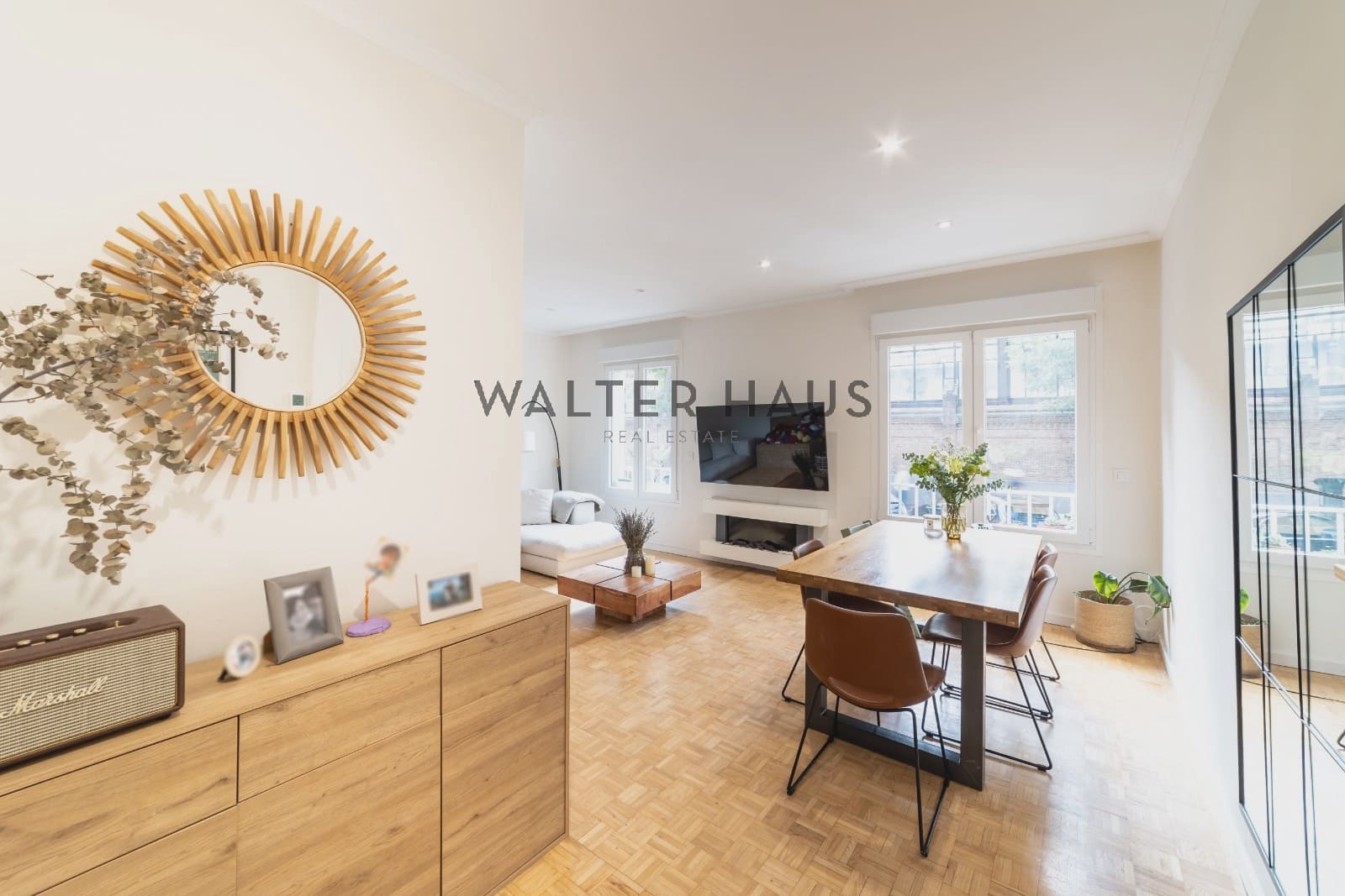 3 slaapkamer Flat te koop in Madrid stad - € 1.220.000 (Ref: 9302002)