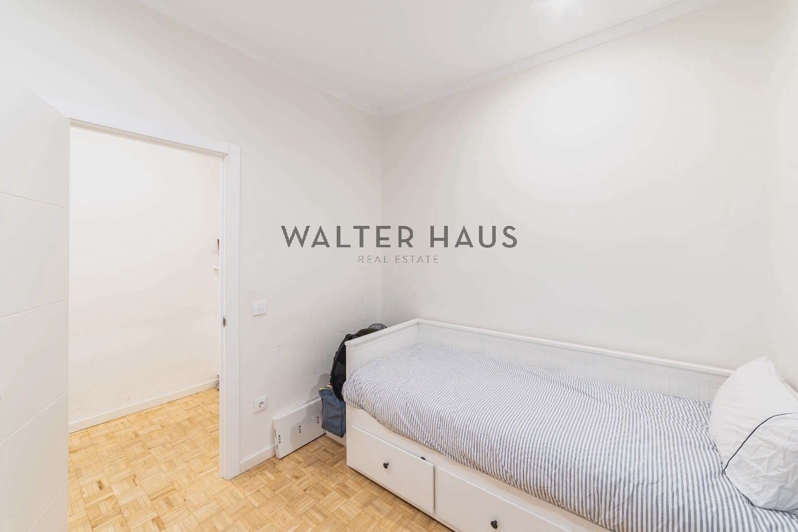 3 slaapkamer Flat te koop in Madrid stad - € 1.220.000 (Ref: 9302002)