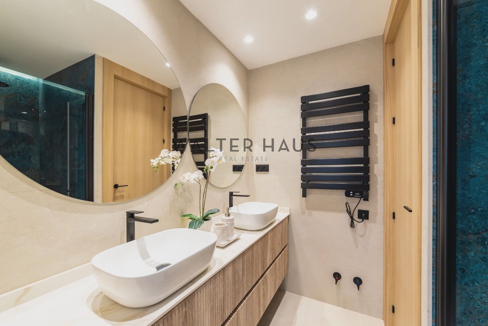 4 soverom Leilighet til salgs i Madrid by - € 1 580 000 (Ref: 9302003)