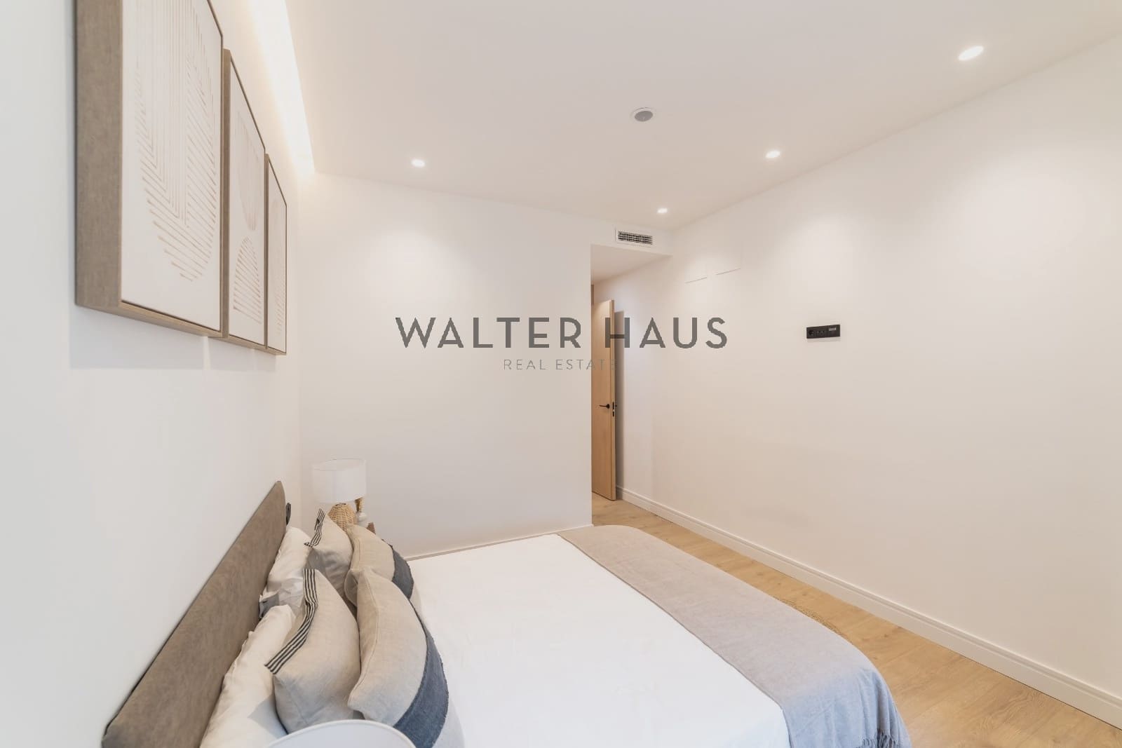 4 soverom Leilighet til salgs i Madrid by - € 1 580 000 (Ref: 9302003)