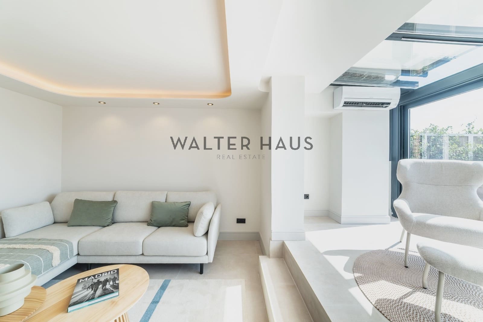 3 slaapkamer Penthouse te koop in Madrid stad - € 2.390.000 (Ref: 9307262)