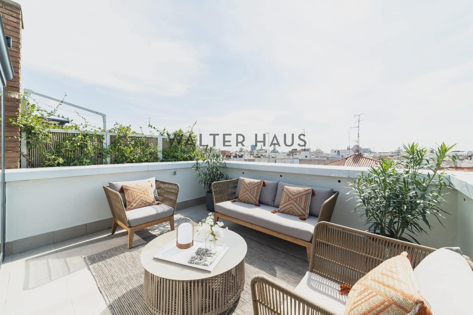 3 slaapkamer Penthouse te koop in Madrid stad - € 2.390.000 (Ref: 9307262)