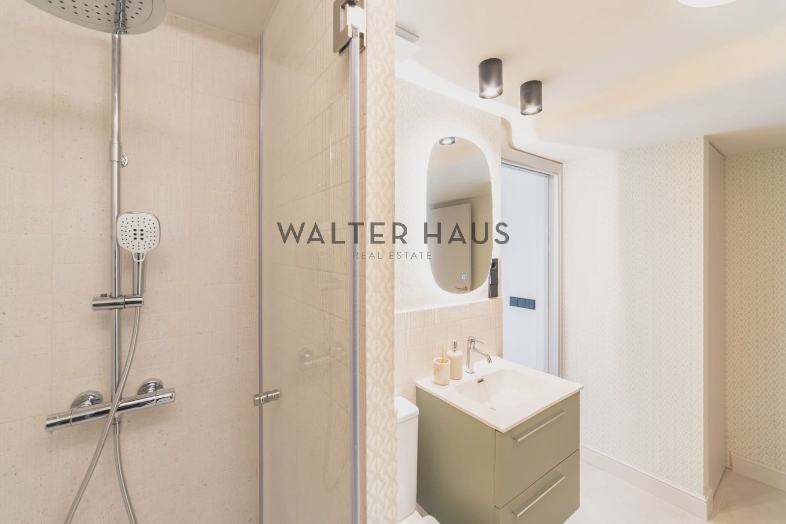 3 slaapkamer Penthouse te koop in Madrid stad - € 2.390.000 (Ref: 9307262)