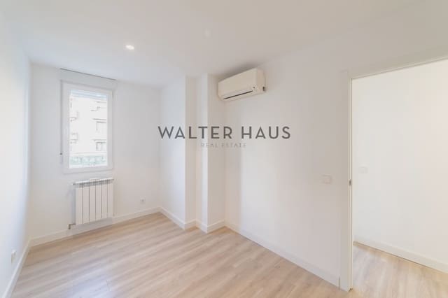 3 bedroom Flat for sale in Nueva España, Madrid city - € 1,130,000 (Ref: 9309213)