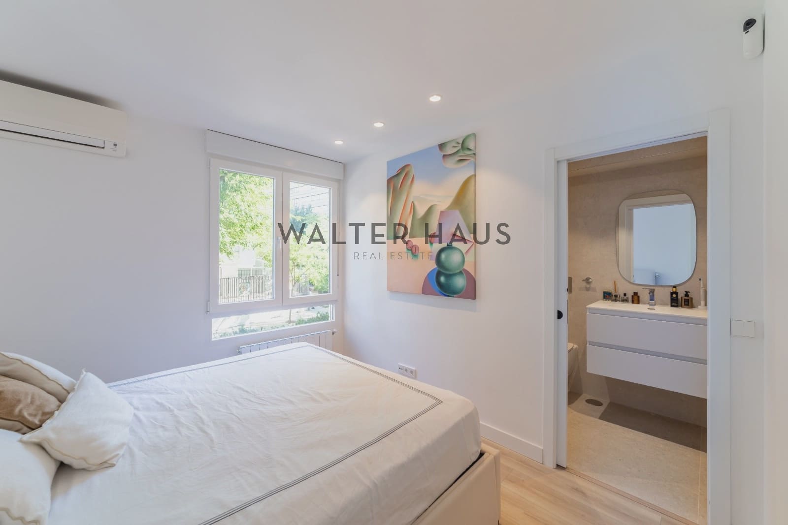 3 bedroom Flat for sale in Madrid city - € 1,250,000 (Ref: 9309213)
