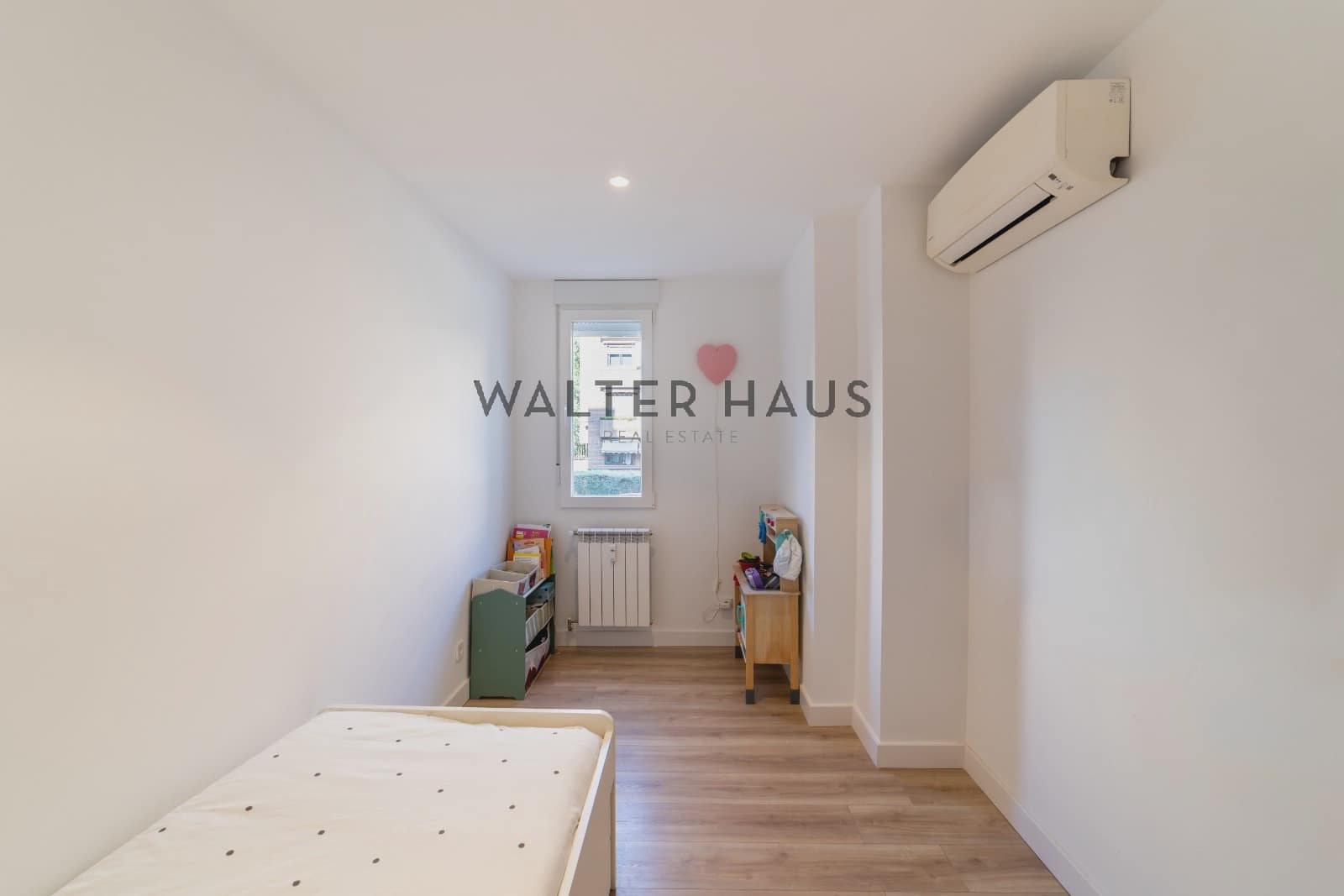 3 bedroom Flat for sale in Madrid city - € 1,250,000 (Ref: 9309213)