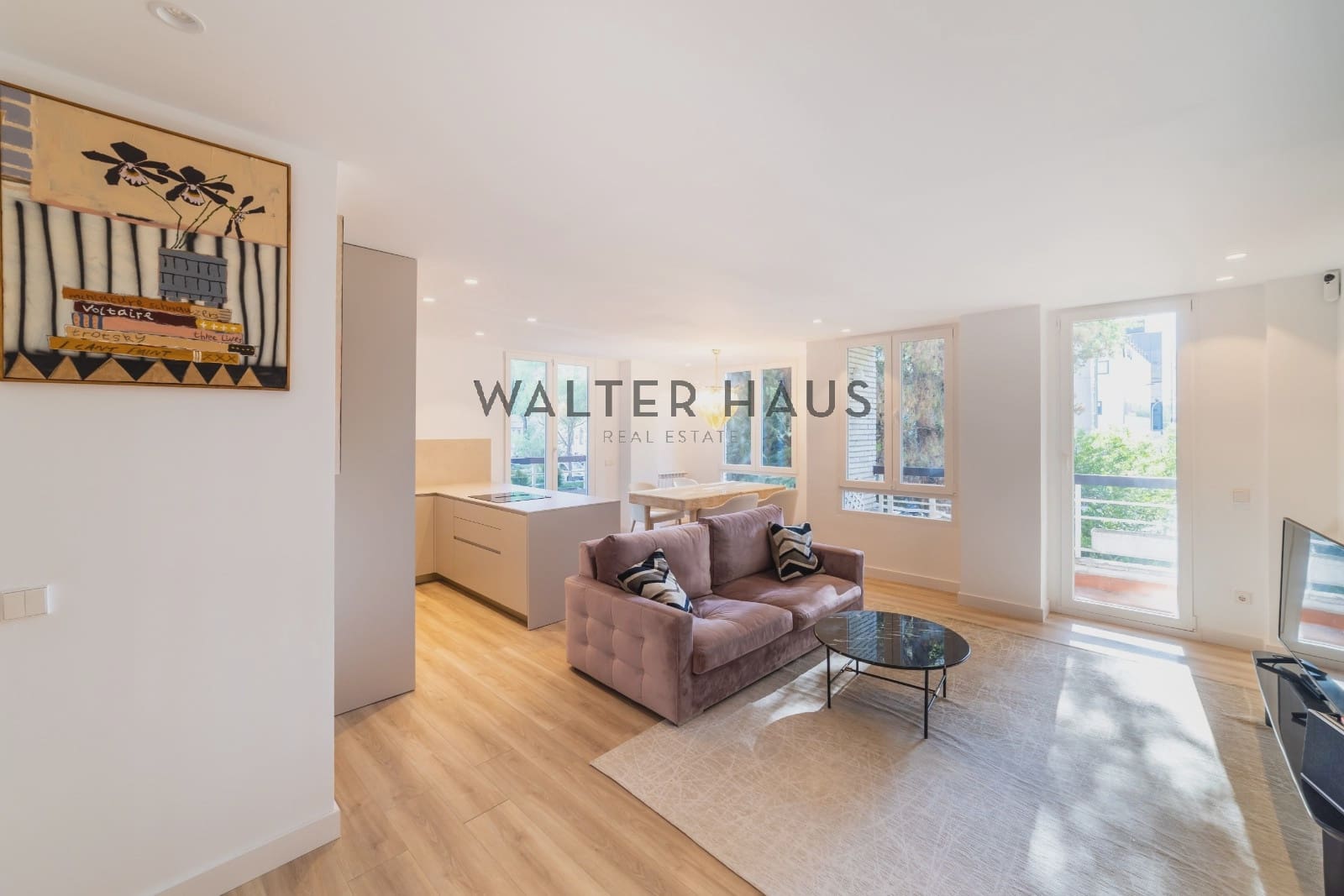 3 bedroom Flat for sale in Madrid city - € 1,250,000 (Ref: 9309213)