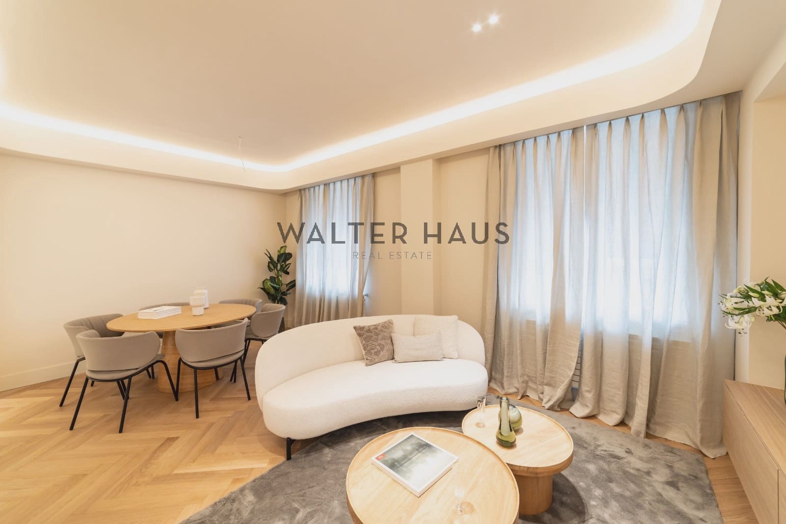 3 bedroom Flat for sale in Madrid city - € 1,430,000 (Ref: 9309377)