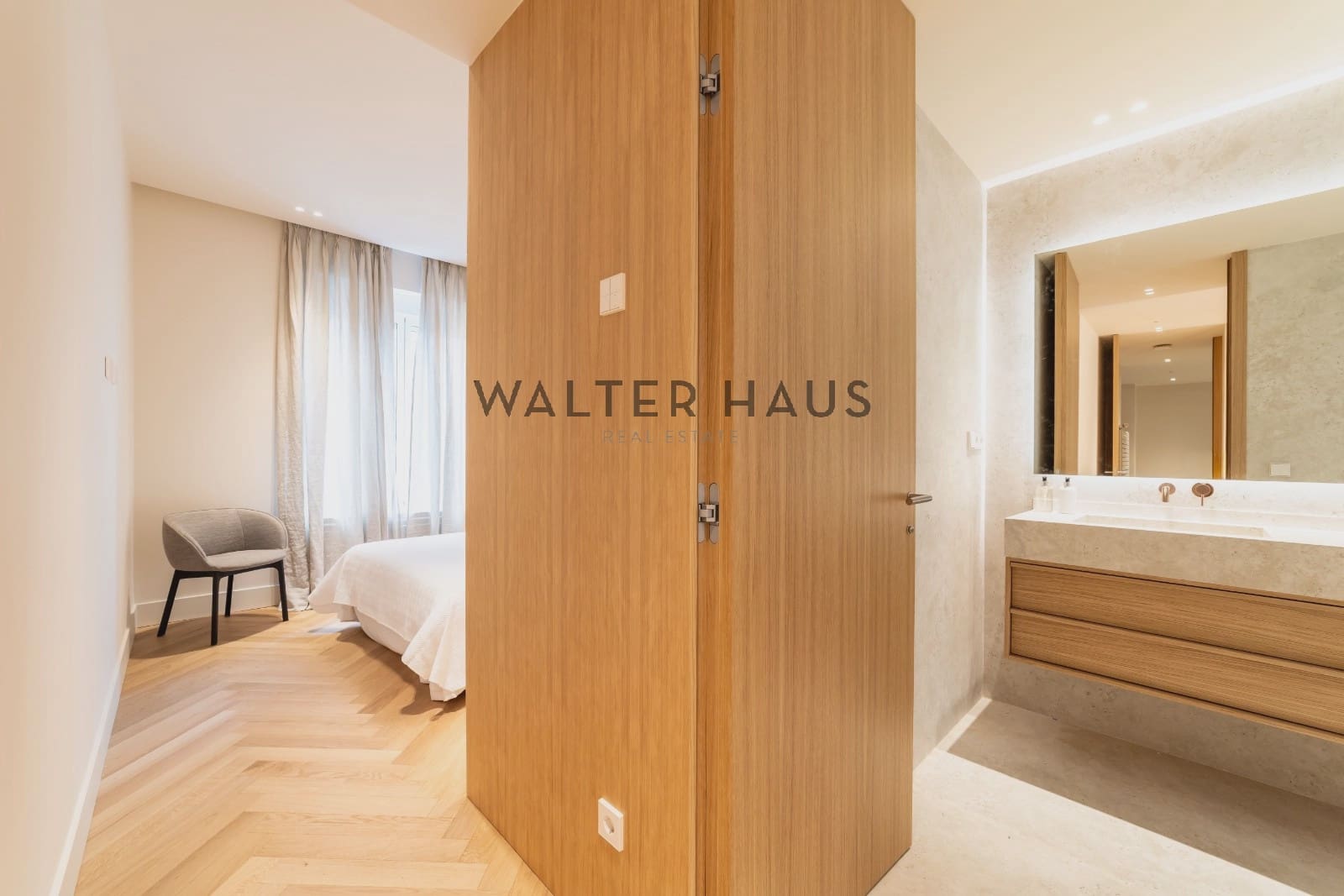 3 bedroom Flat for sale in Madrid city - € 1,430,000 (Ref: 9309377)