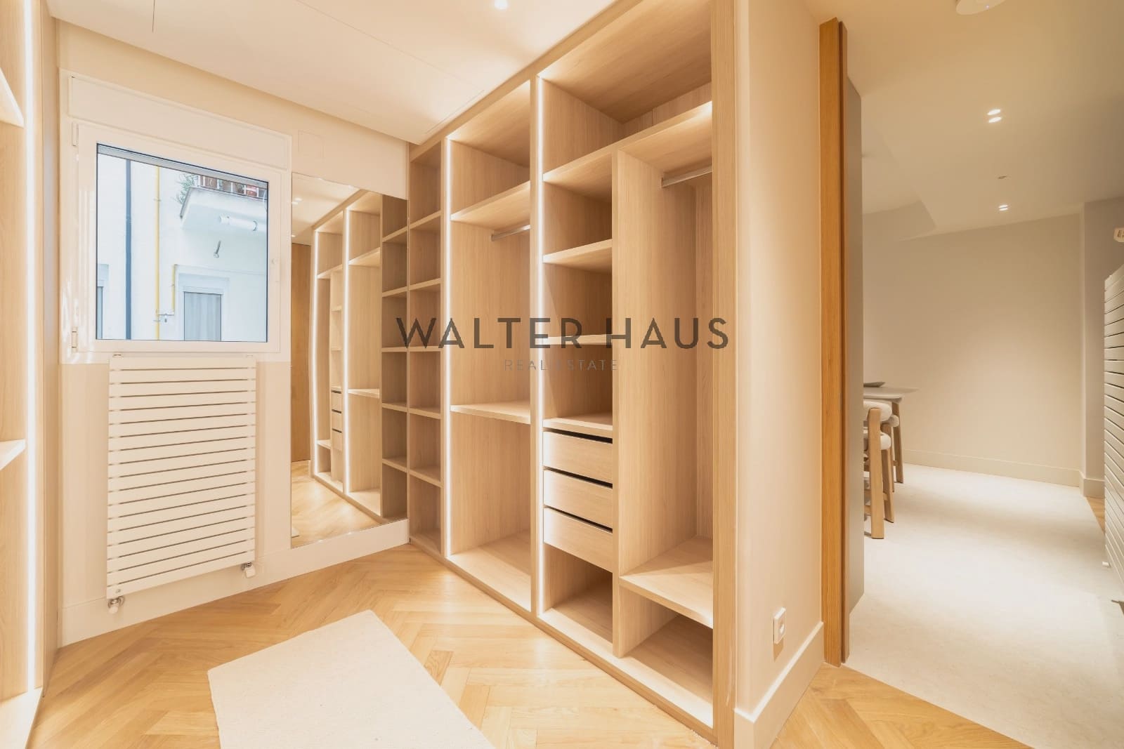 3 bedroom Flat for sale in Madrid city - € 1,430,000 (Ref: 9309377)