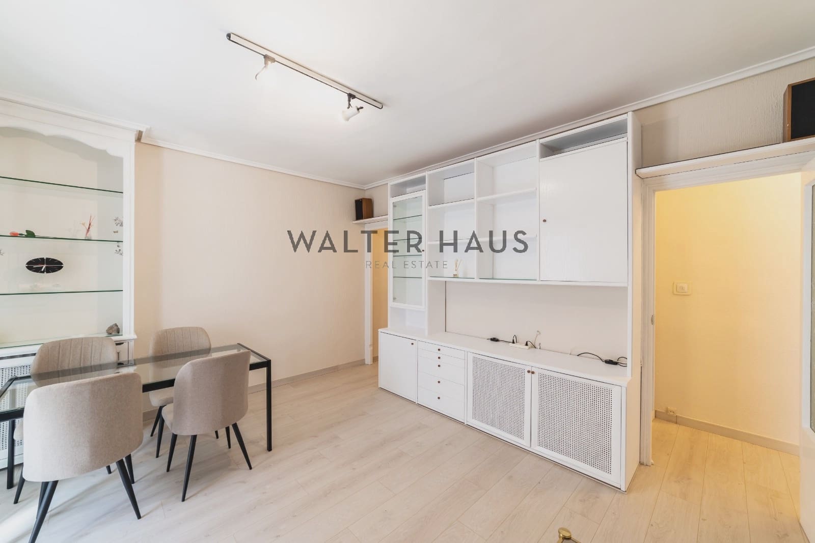 2 slaapkamer Flat te koop in Madrid stad - € 820.000 (Ref: 9315240)