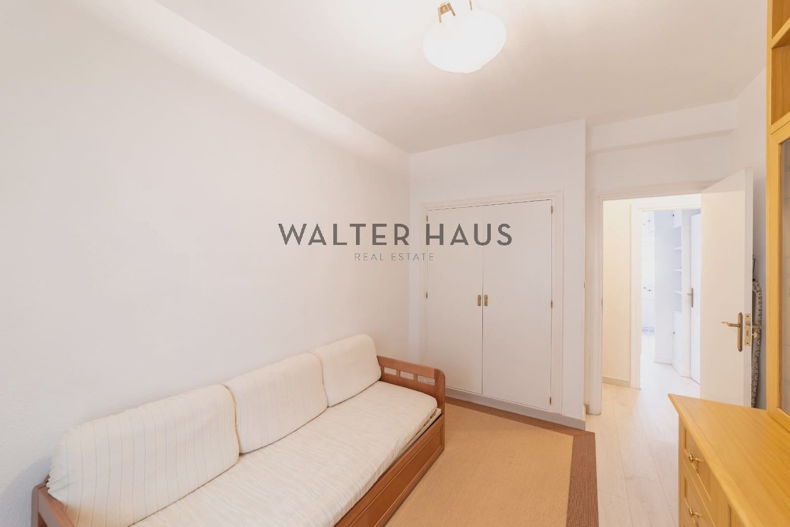 2 slaapkamer Flat te koop in Madrid stad - € 820.000 (Ref: 9315240)