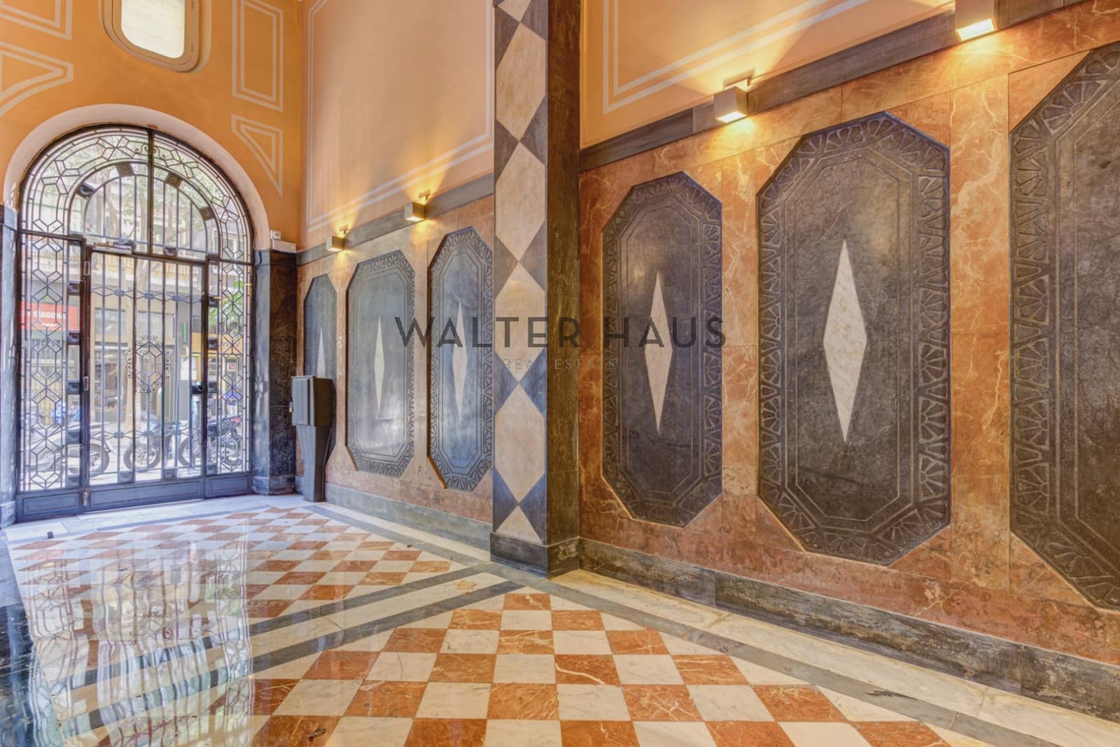 4 soverom Leilighet til salgs i Barcelona by - € 845 000 (Ref: 9315241)