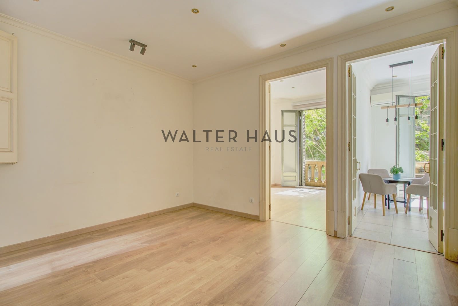 4 sypialnia Mieszkanie na sprzedaż w Miasto Barcelona - 799 000 € (Ref: 9315241)