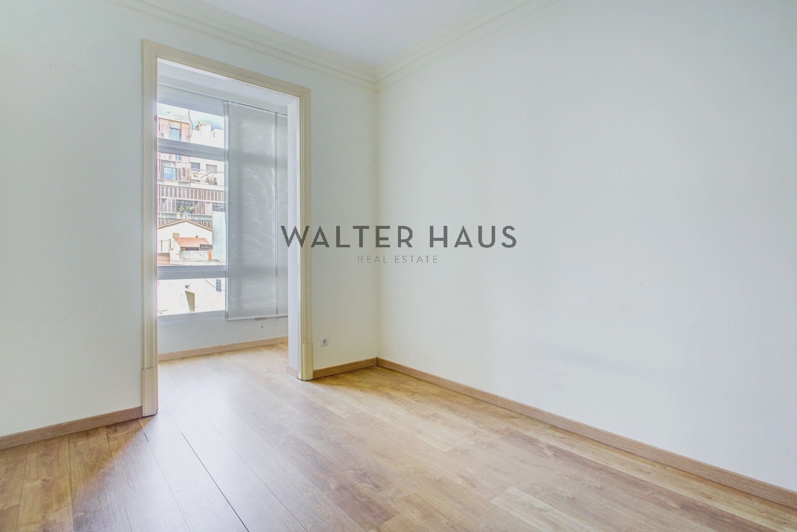 4 sypialnia Mieszkanie na sprzedaż w Miasto Barcelona - 799 000 € (Ref: 9315241)
